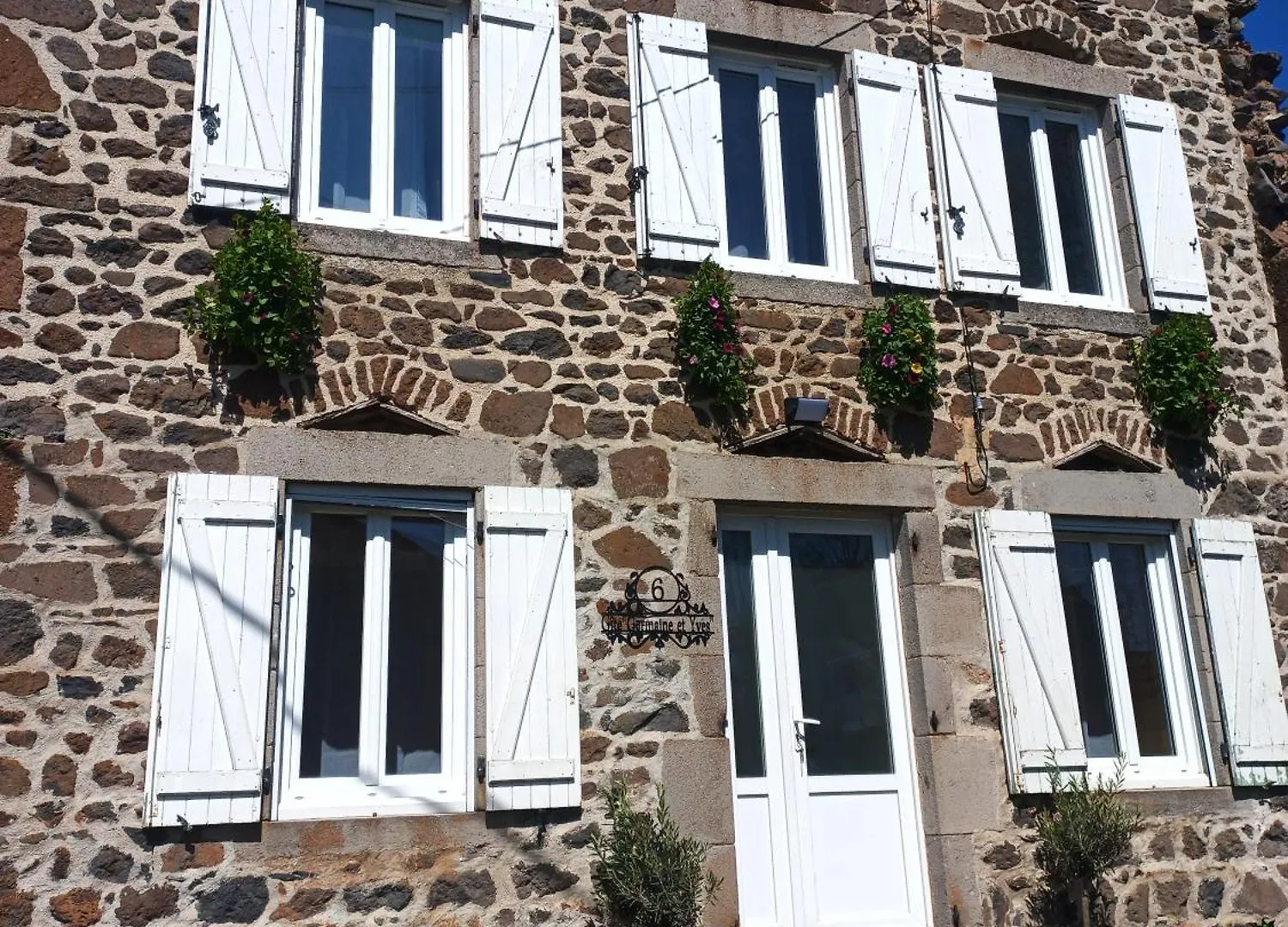 Gite Germaine Et Yves Fix-Saint-Geneys Holiday home