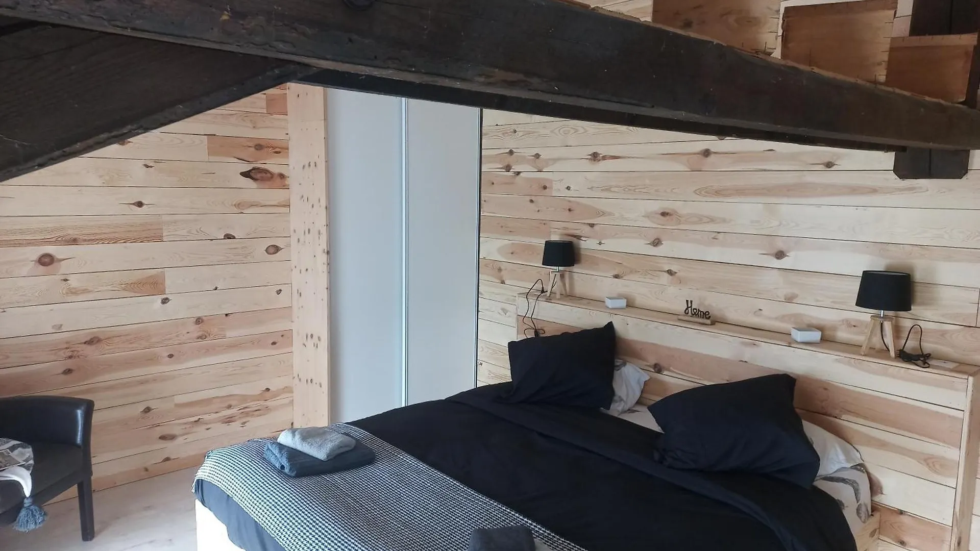Holiday home Gite Germaine Et Yves Fix-Saint-Geneys
